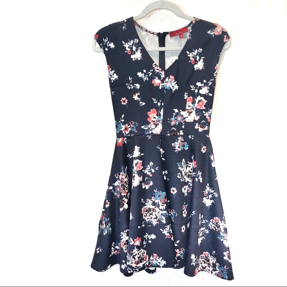 SAKS FIFTH AVENUE SKATER DRESS SLEEVELESS M - Picture 11 of 14